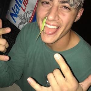 Meet your Posher, Victor